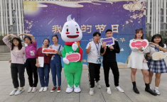 大学生在校娱乐,青春多彩的休闲时光